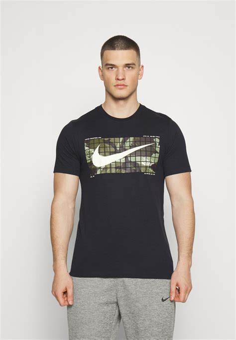 nike camouflage t shirt herren